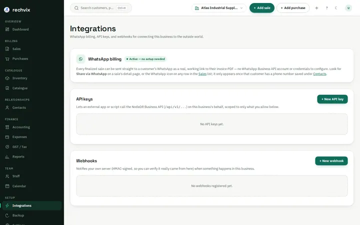 Rechvix integrations page with API keys, webhooks and WhatsApp sharing